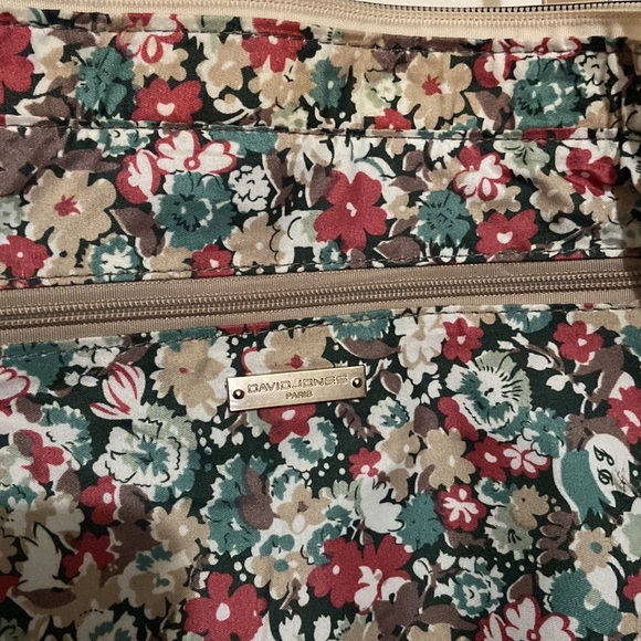 Cream Faux Leather Tote Bag / Purse - Picture 6 of 9